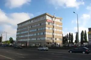 Canada Hotel, Budapest
