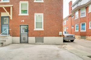 Pet-friendly Apt: 5 Mi to Downtown!, Cincinnati