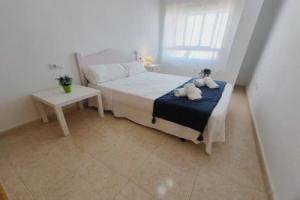 Bungalow With Stunning Sea Views, Just One Street From the Beach Cottage, Torrevieja