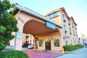 Travelodge By Wyndham Pasadena Central, Pasadena
