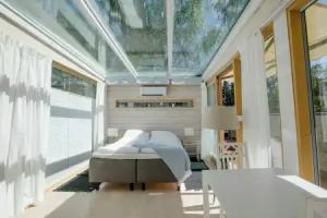 The Skylight Villa, Kemi