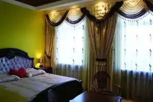 Hotel Korolevskiy Dvor, Gabin