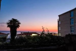 Apartments Rales, Sveti Stefan