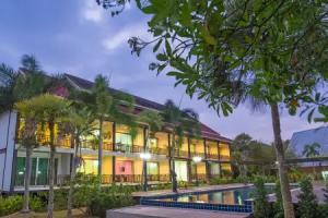 Krabi Home Town Boutique, Krabi City