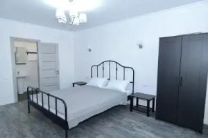 Asashome Apartments, Pitsunda