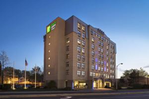 Holiday Inn Express & Suites BOSTON - CAMBRIDGE by IHG, Cambridge