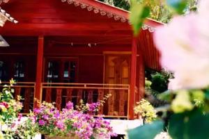 Phangan Rainbow Bungalows, Baan Tai