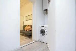 Spacious 1BR Apartment Long Stay, Vienna