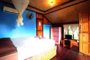 Phi Phi Green Hill Resort, Phi Phi Island