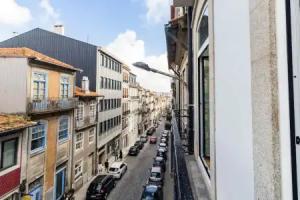 Almada 551 by LovelyStay Apartments, Porto