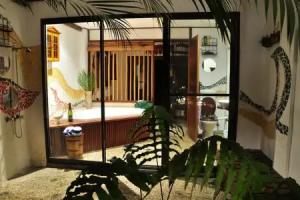 The Garden Burees, Byron Bay