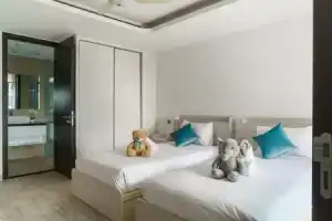 Absolute Twin Sands Resort & Spa, Patong