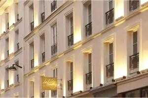 Le Pradey, Paris