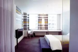 The Delphi Hotel, Los Angeles