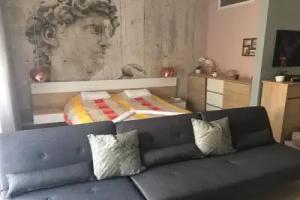 Hunyadi Apartman, Szekszard