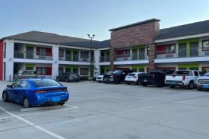 Americas Best Value Inn & Suites Kingwood IAH Airport, Houston