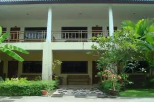 Baan Pitcha, Lamai Beach