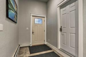 Rustic Hideaway: Walk to Coastal Trail! Hotel, Anchorage