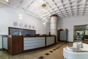 (1006) Apartamento com 2 Suítes e Vista para o Cristo, Rio De Janeiro