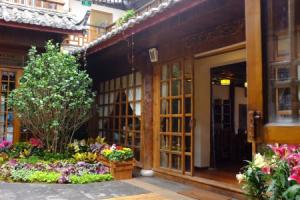 Floral Hotel Mufu Qixi, Lijiang
