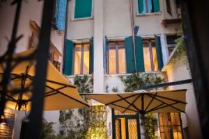 Liassidi Wellness Suites, Venice