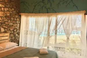Scala Bungalows, Himare