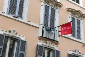 Residenza Frattina, Rome