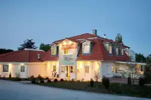 Hotel Whitman, Plon