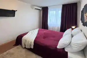 Apartments on Architect Sviyazev Street, Perm