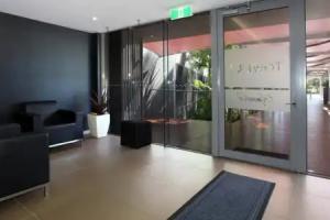 Signature Waterfront Apartments, Gold Coast