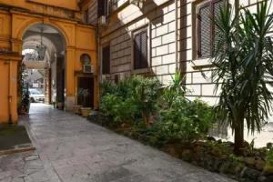 Seven Kings Relais, Rome