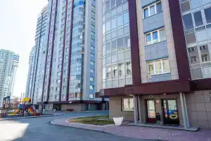 Rent House on Yumasheva 13, Ekaterinburg