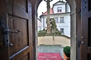 Questenberg Hotel, Prague