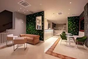 Zanhotel Regina, Bologna