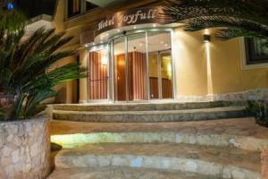 Hotel Joyfull, Naples