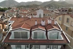 Ulas Apart, Marmaris