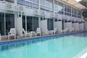 Pool House Service Residence, Nonthaburi City