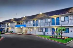 Motel 6 Palmdale, CA, Palmdale