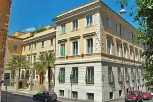 Room Mate Collection Mia, Colosseum