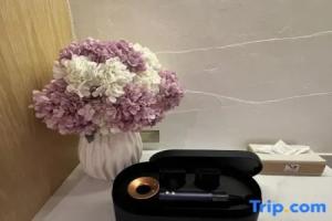 Luxtalay Hotel, Khanom