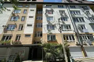 Apartments on Plekhanov street 53/16, Sochi