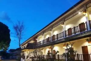 Nangreenlakeview Resort, Nan