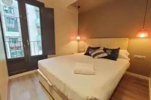 Montserrat Apartments by gaiarooms, Barcelona