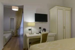 Gravina Suite Frattina, Rome