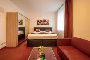 Ruby Blue, Ostrava