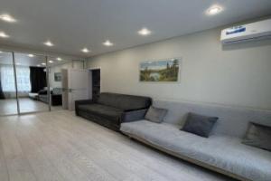 Comfort-class apartment in a modern residential complex on Komsomolskaya street 133k4, Bataysk