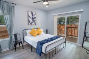 Newly Remodeled 4BR 2BA Near Amazing Downtown Tourist base, San Antonio