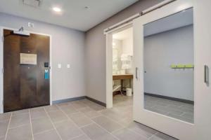 Hampton Inn & Suites Midtown Rookwood, Cincinnati