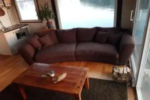 Hausboot mit Hottub in Cottage, Berlin