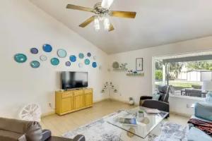 Southwest Getaway w/ Fenced Yard in! Tourist base, Chandler